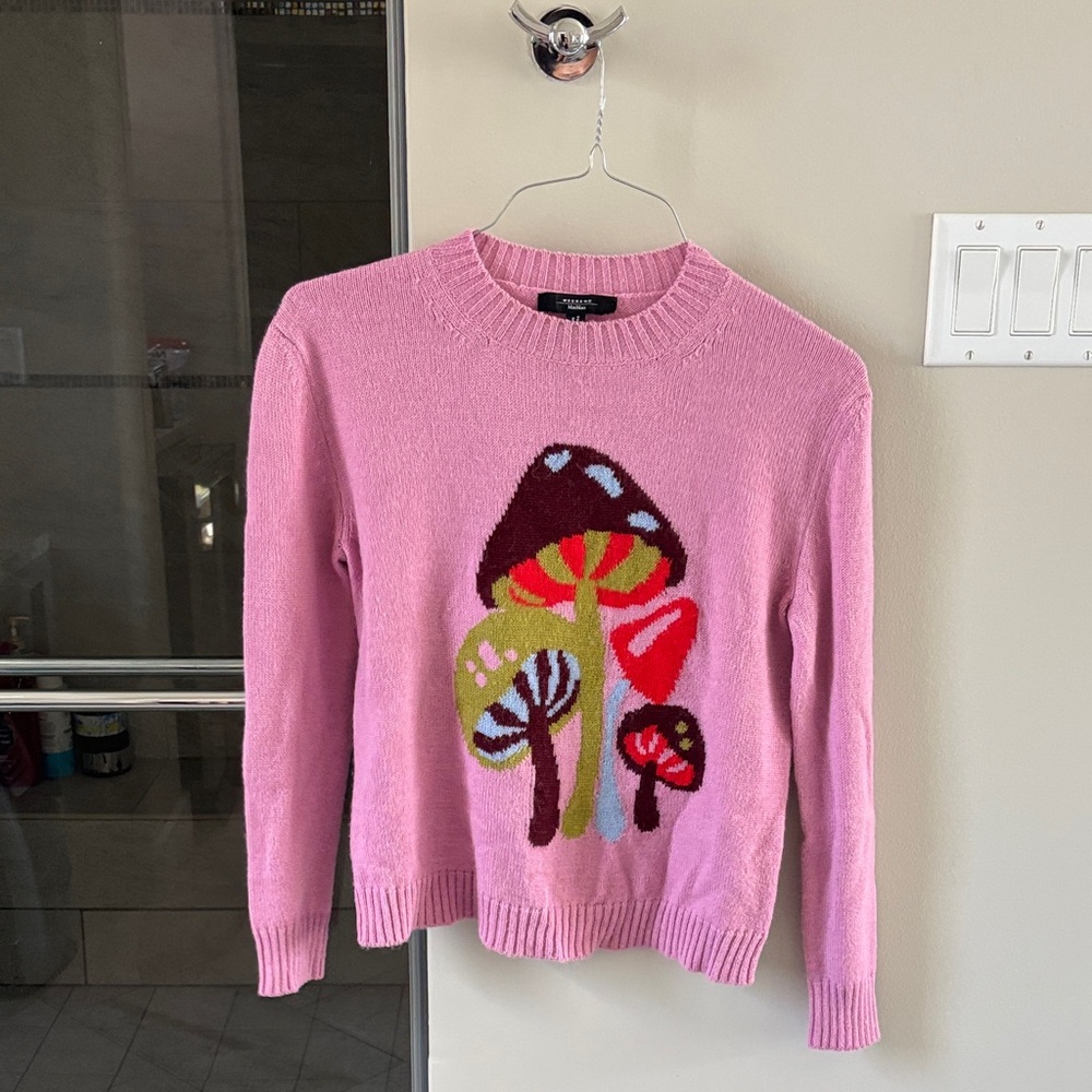 Max Mara Pink Sweater with Mushroom Design